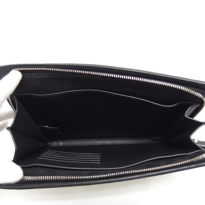 BOTTEGA VENETA ボッテガヴェネタ/イントレチャート/レザークラッチバッグ/ブラック//P02115794X/ABランク/04