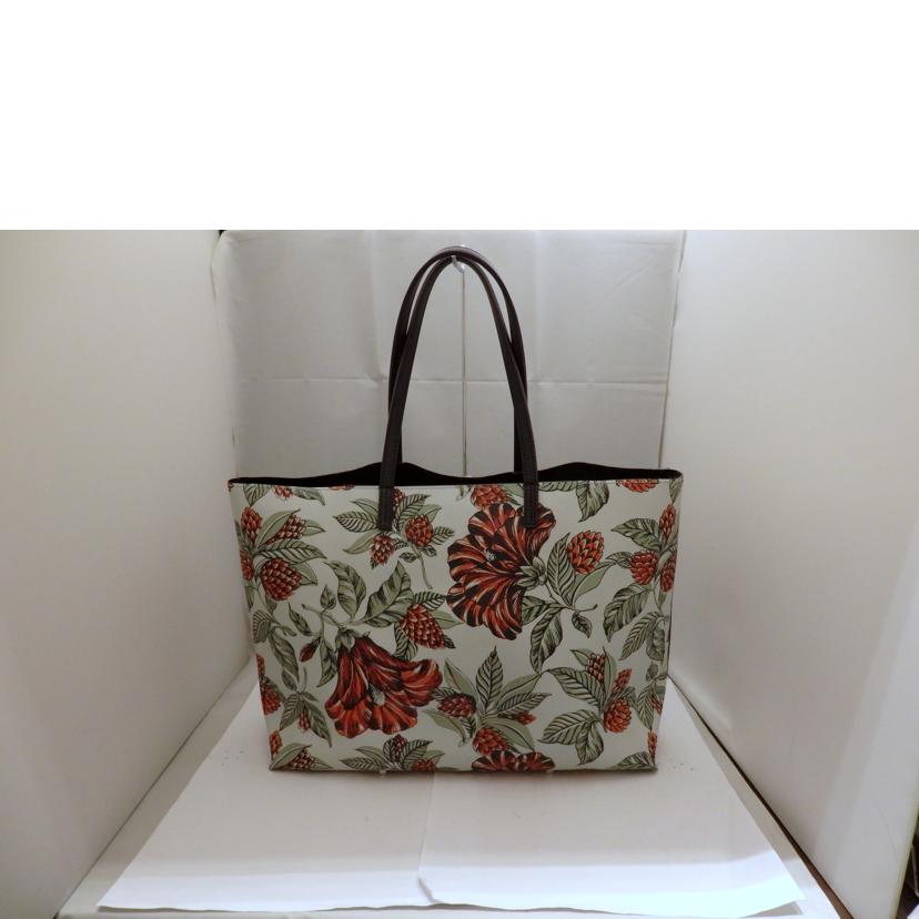 TORY BURCH TORY BURCH/フラワーモチーフ/トート//Aランク/95