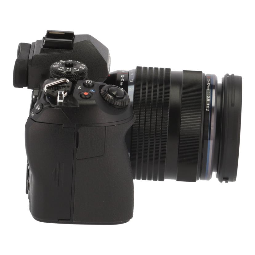 OLYMPUS オリンパス/ミラーレス一眼/E-M1 Mark IIレンズキット/OM-D E-M1 Mark II 12-40mm F2.8 PROキット//BHUA25279/AC5A16194/Aランク/71