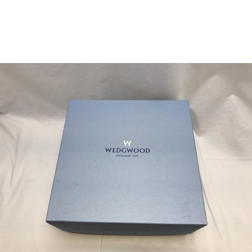 WEDGWOOD ウエッジウッド/WILD STRAWBERRY ティーセット3点//Aランク/51