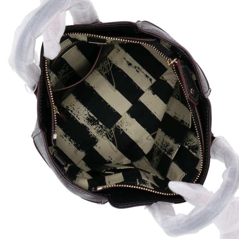 VivienneWestwood ヴィヴィアンウエストウッド バッグ ブランドバッグ ハンドバッグ レザー レディース ブラック/2WAYショルダー/ブラック/42490041//4547571824995/SAランク/75