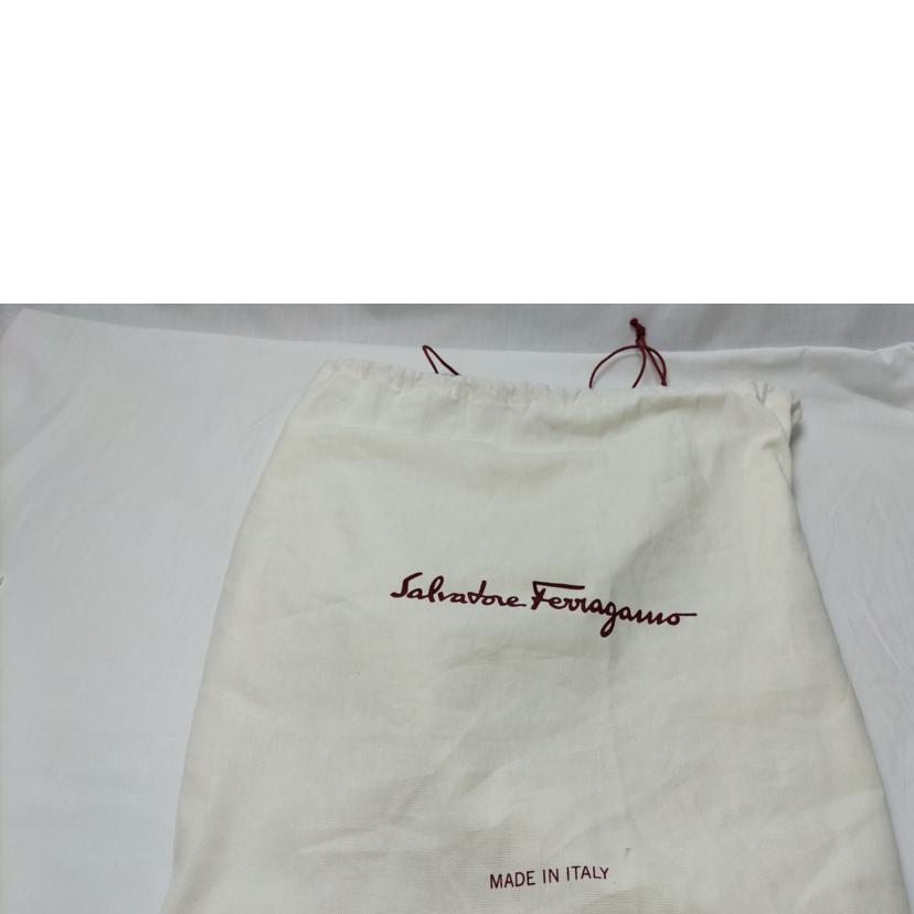 Salvatore Ferragamo サルバトーレ フェラガモ/ガンチーニ レザートート ポーチ付/AB-21 H019//ABランク/52