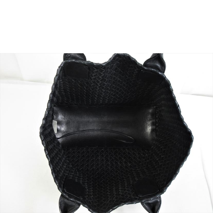 BOTTEGA VENETA BOTTEGA VENETA/ポーチ付イントレチャートトートバッグ/141498//V9131.1000/Bランク/70
