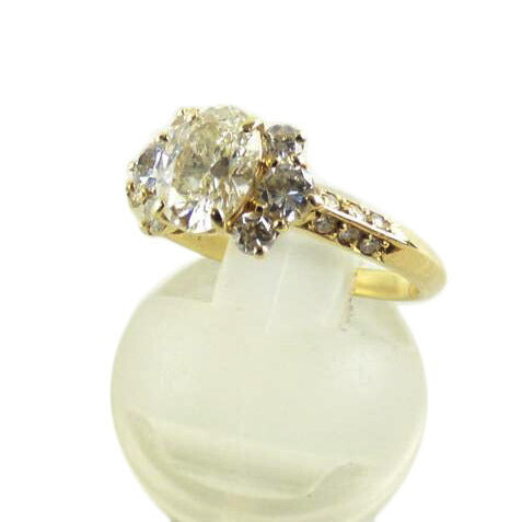 / K18ダイヤリング0.76/0.47ct//ABランク/64