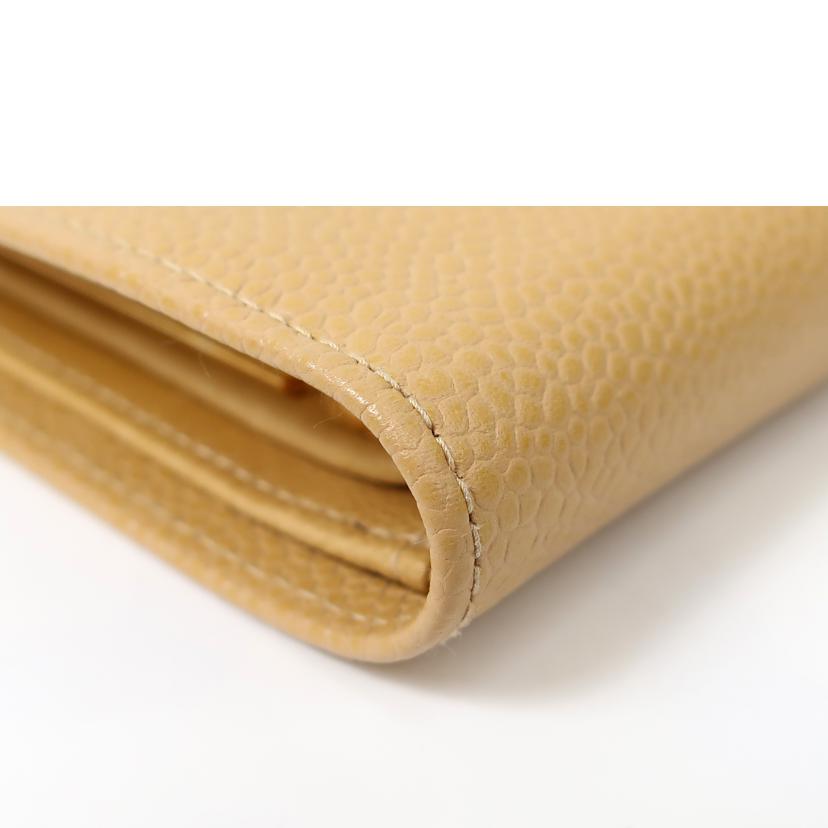 CHANEL シャネル/レザー二つ折り財布 薄型/ライトベージュ//ABランク/65