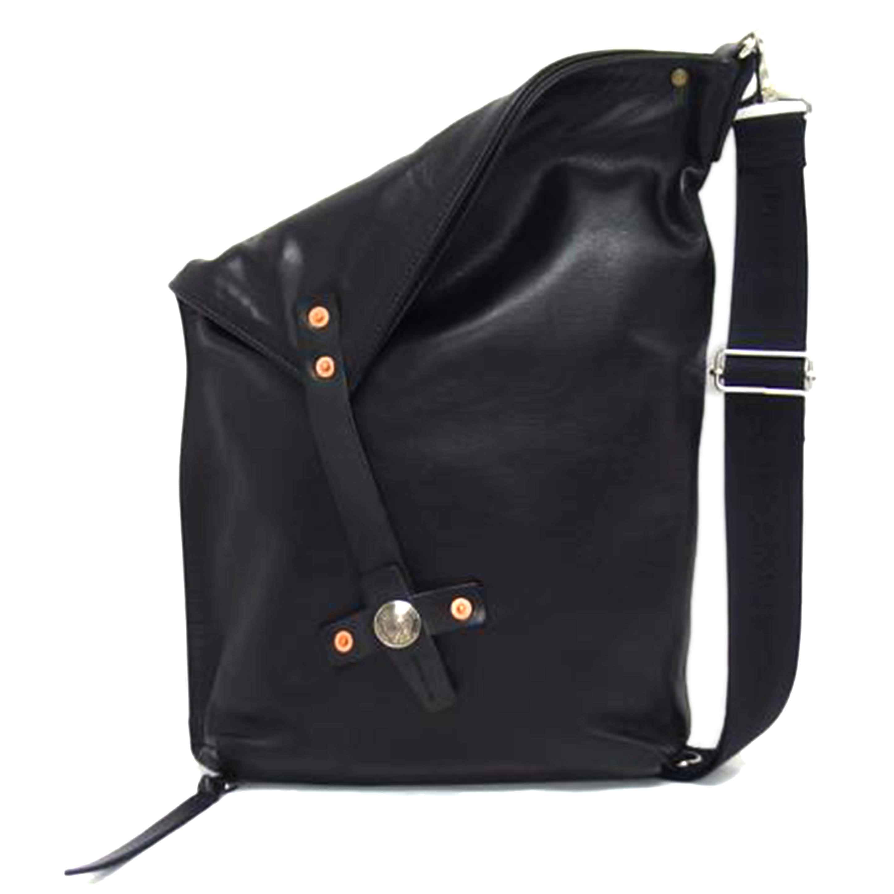 RED MOON レッドムーン グローブレザー ボディバッグ コンチョ/アイガー/ショルダーバッグ/ブラック/RM-AG//ABランク/04