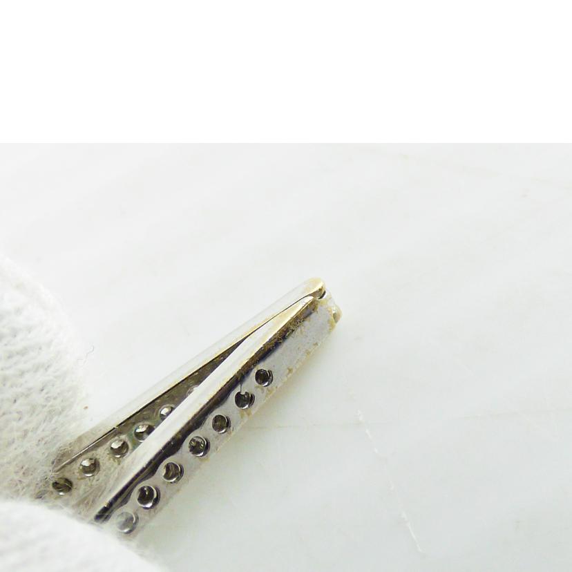 K18WGダイヤピアス0.30//ABランク/64