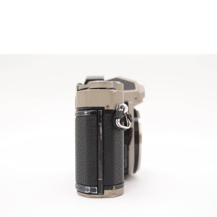 Nikon ニコン/フィルムカメラ/New FM2/Tボディ//T9001071/BCランク/69
