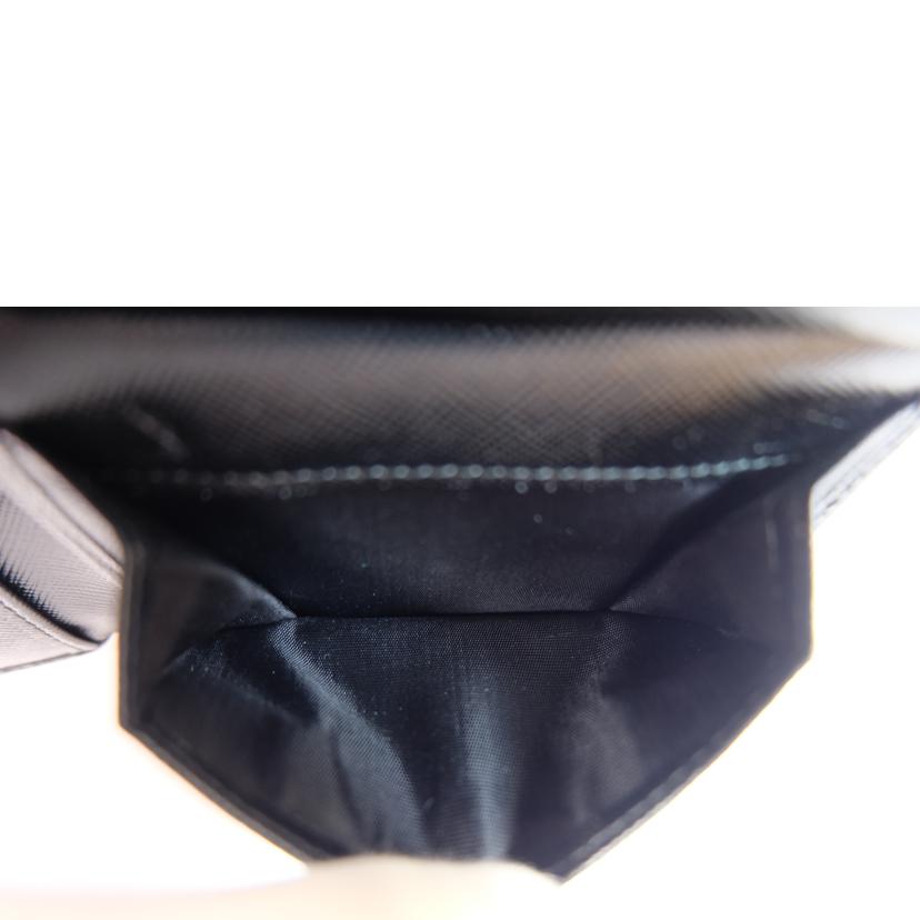 PRADA プラダ/二つ折りレザー財布/2M0738//Bランク/71