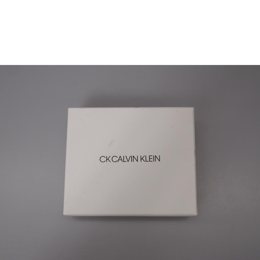 CK CALVIN KLEIN シーケーカルバンクライン/二つ折り財布 ネイビー×ブラック//SAランク/76