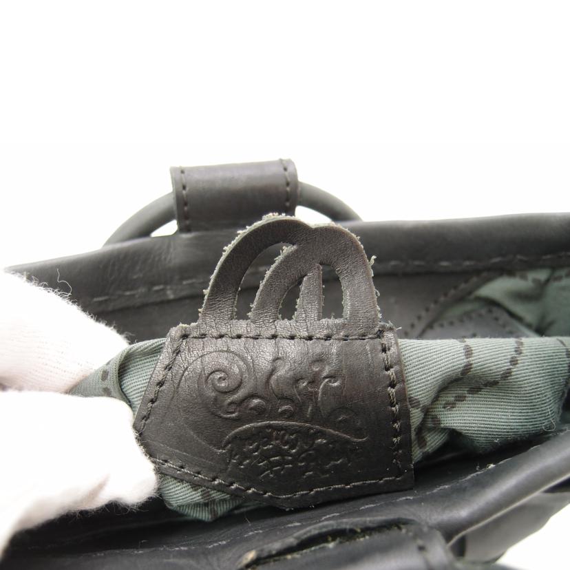 robita ロビタ/robita レザーショルダーミニトート//SAランク/69