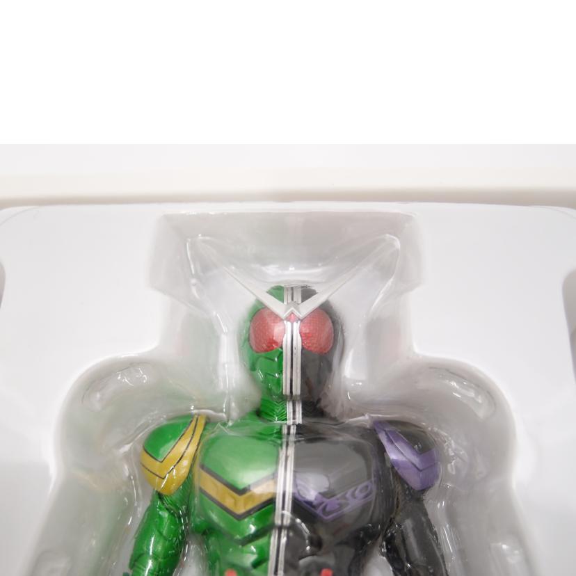 BANDAI バンダイ/S.H.Figuarts(真骨彫製法) 仮面ライダーW サイクロンジョーカー「仮面ライダーW」/2303852//SAランク/69