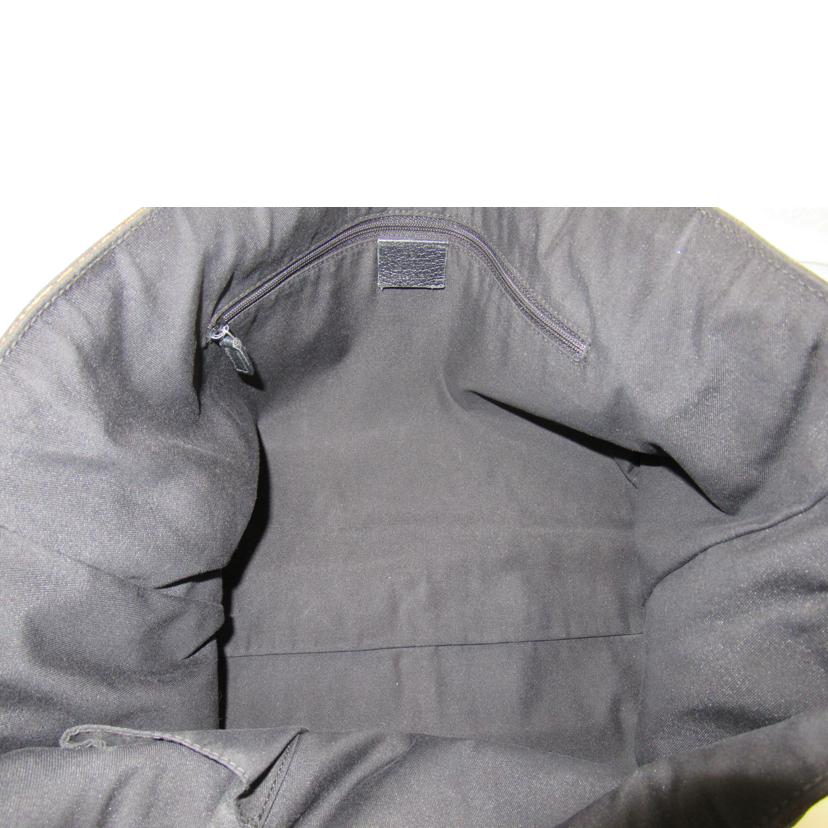 GUCCI/トートバック/GGキャンバス/141472//001**/Bランク/63