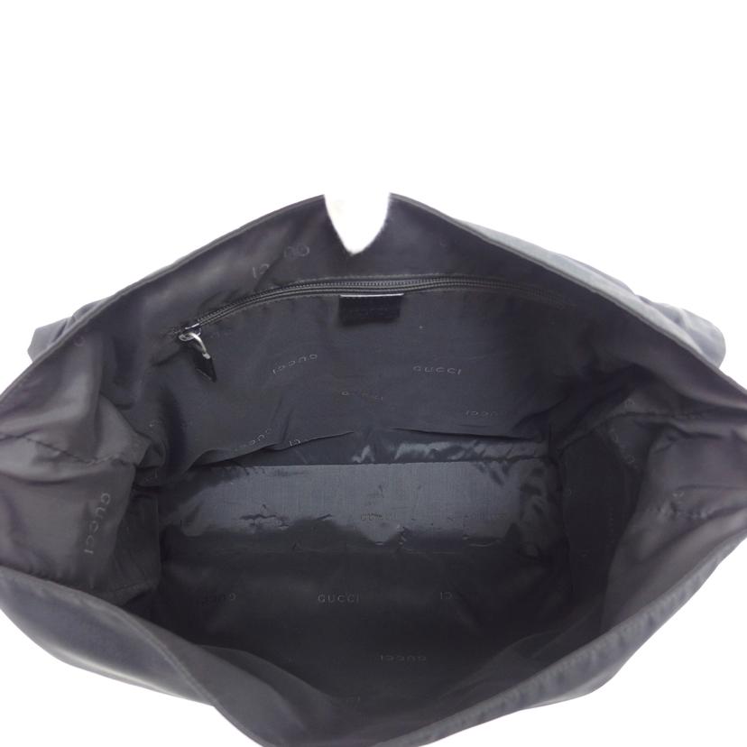 GUCCI グッチ ショルダーバッグ/ナイロン/メッセンジャーバッグ/ブラック/019・0323//002***/Bランク/04