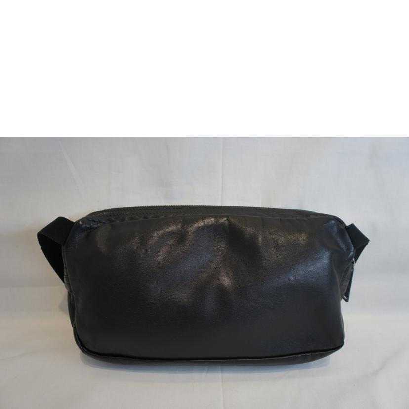 BOTTEGA VENETA ボッテガヴェネタ/レザーショルダーバッグブラック//ABランク/92