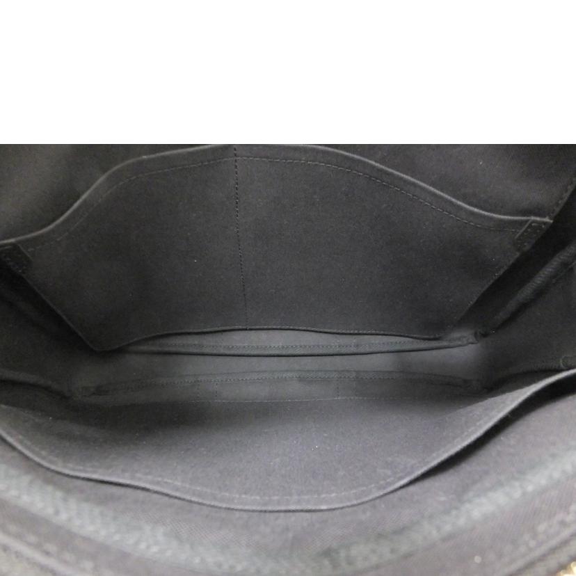 LV ルイヴィトン/ポルトドキュマンヴォワヤージュPM/ダミエグラフィット/N41478 //RFI*/Aランク/88