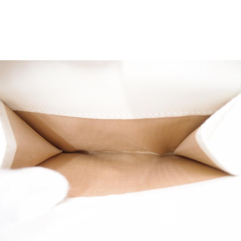 Ferragamo フェラガモ 白 Wホック レディース/ガンチーニコンパクト財布/ホワイト/227122//SAランク/69