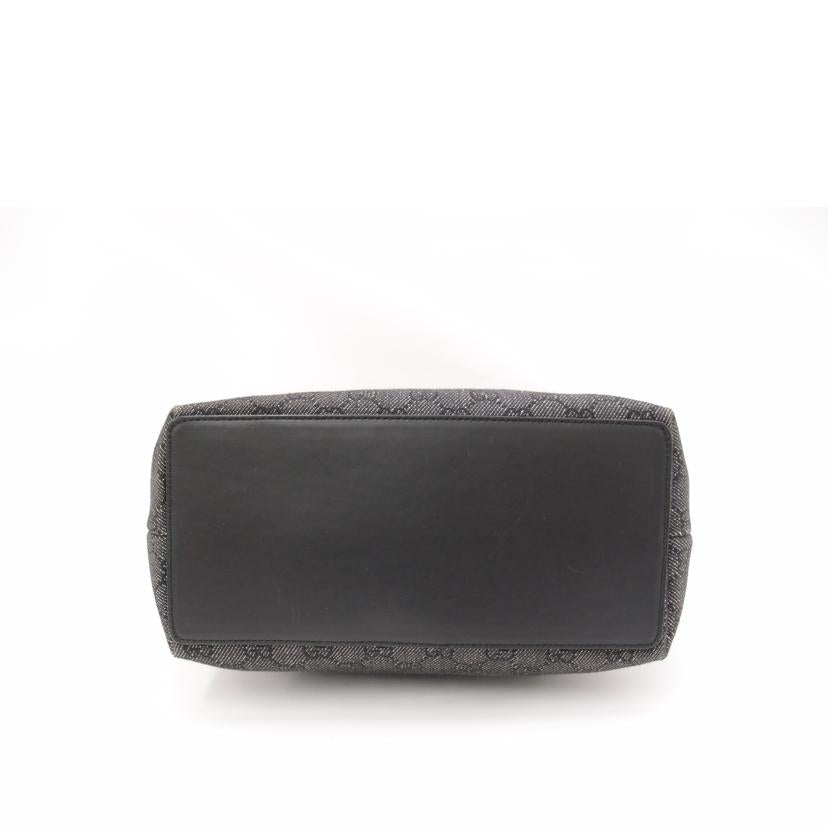 GUCCI グッチ/GGキャンバストート/ブラック/31243//2123/Aランク/69