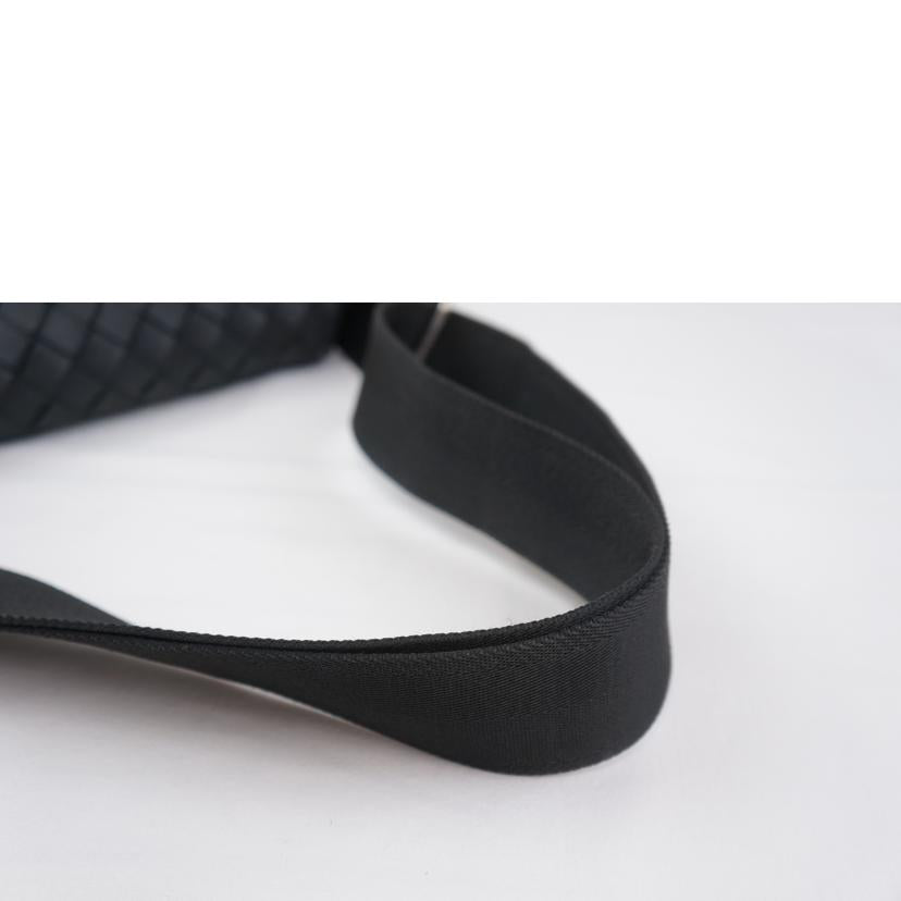 BOTTEGA ボッテガヴェネタ/イントレチャートショルダーバック//ABランク/67