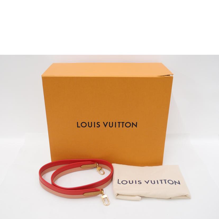 LOUIS VUITTON ルイヴィトン ルイ・ヴィトン ビトン ショルダーバッグ ハンドバッグ 2WAY ブラウン レディース 定番 人気 LV 肩掛け/クリュニー BB/モノグラム/ローズ/M42738//SA1***/Aランク/69