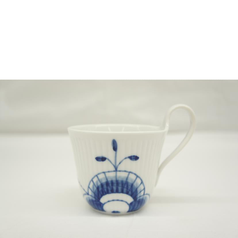 ROYAL COPENHAGEN ロイヤルコペンハーゲン/ブルーフルーテッド メガ ハイハンドルカップ&ソーサー2客セット//ABランク/05