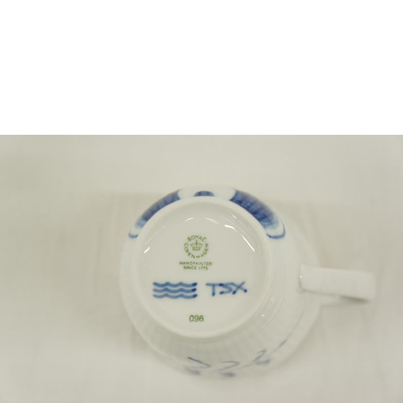 ROYAL COPENHAGEN ロイヤルコペンハーゲン/ブルーフルーテッド メガ ハイハンドルカップ&ソーサー2客セット//ABランク/05