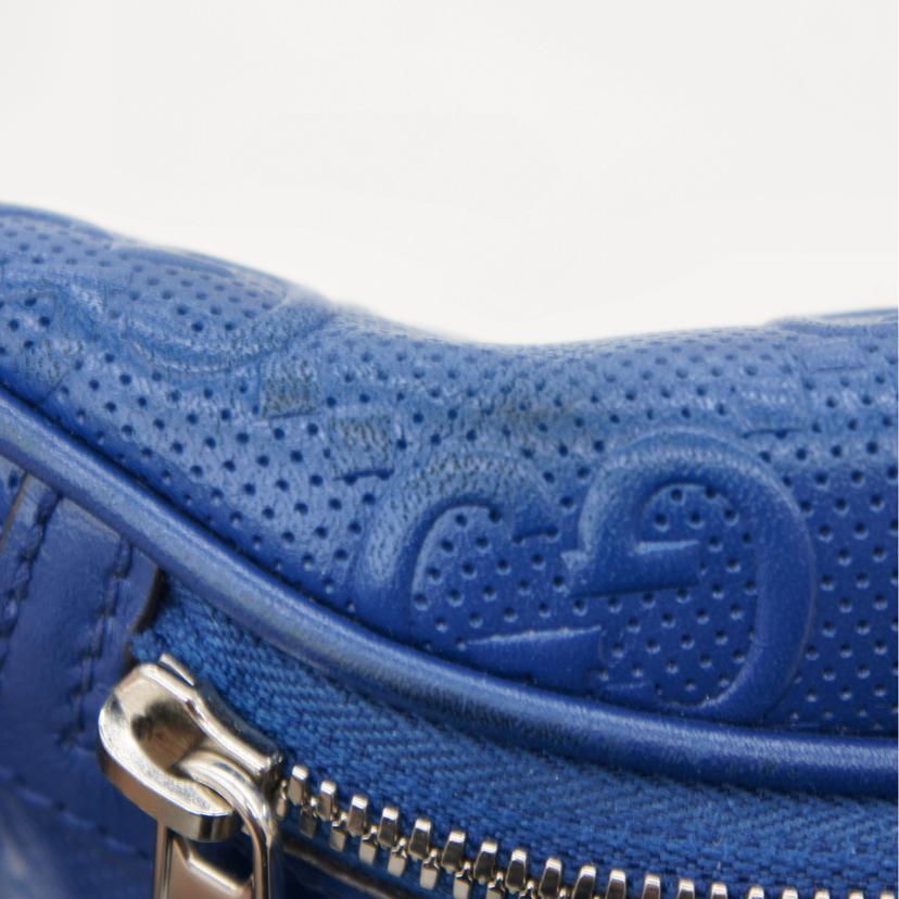 GUCCI グッチ/GGエンボス/ボディバッグ/645093//525***/ABランク/78
