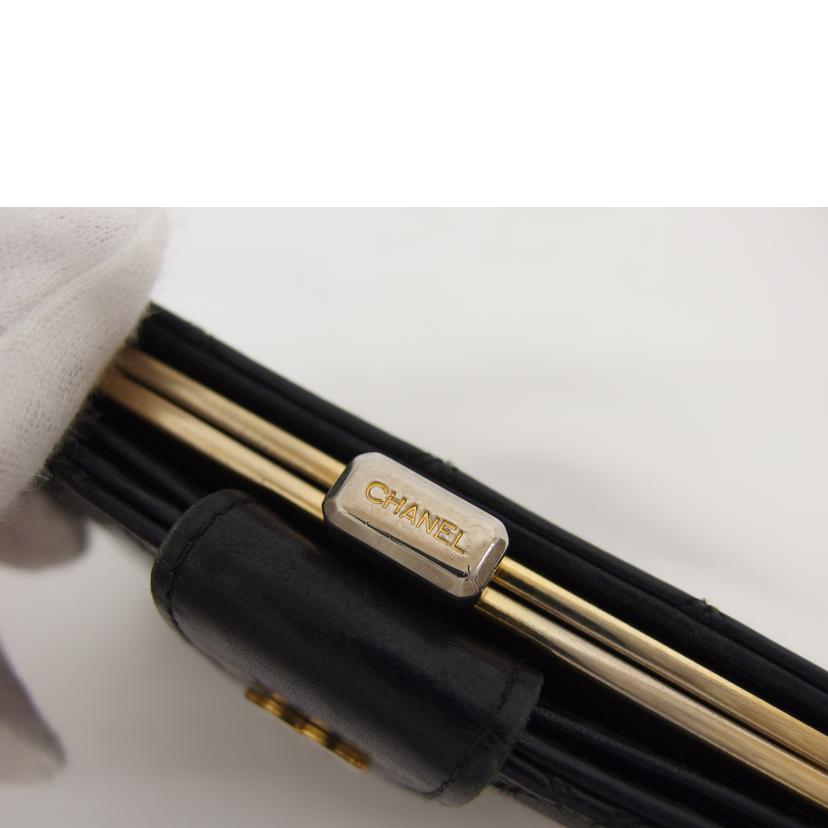 CHANEL シャネル コンパクトウォレット ココマーク/マトラッセ/ラムスキン/二つ折りガマ口財布/ブラック//167****/Bランク/04