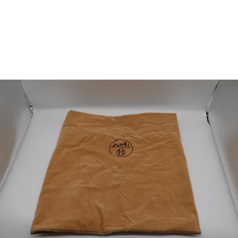 HERMES エルメス/キャラバン・ホリゾンタルPM/ヴォーデルマ/ノワール//ABランク/89