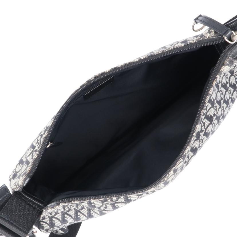 Christian Dior クリスチャンディオール/トロッターショルダー/ブラック/LOG44130//07R*******/Bランク/09