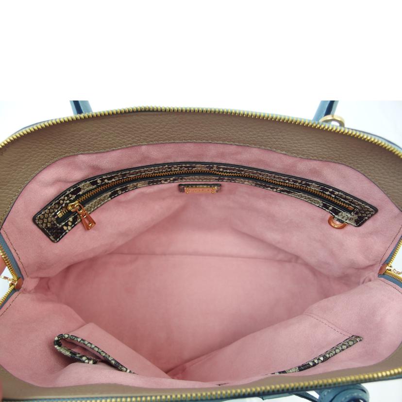 COCOCELUX GOLD ココセリュックスゴールド/レザー2wayショルダーバッグ ポーチ付 ライトブルー//SAランク/83