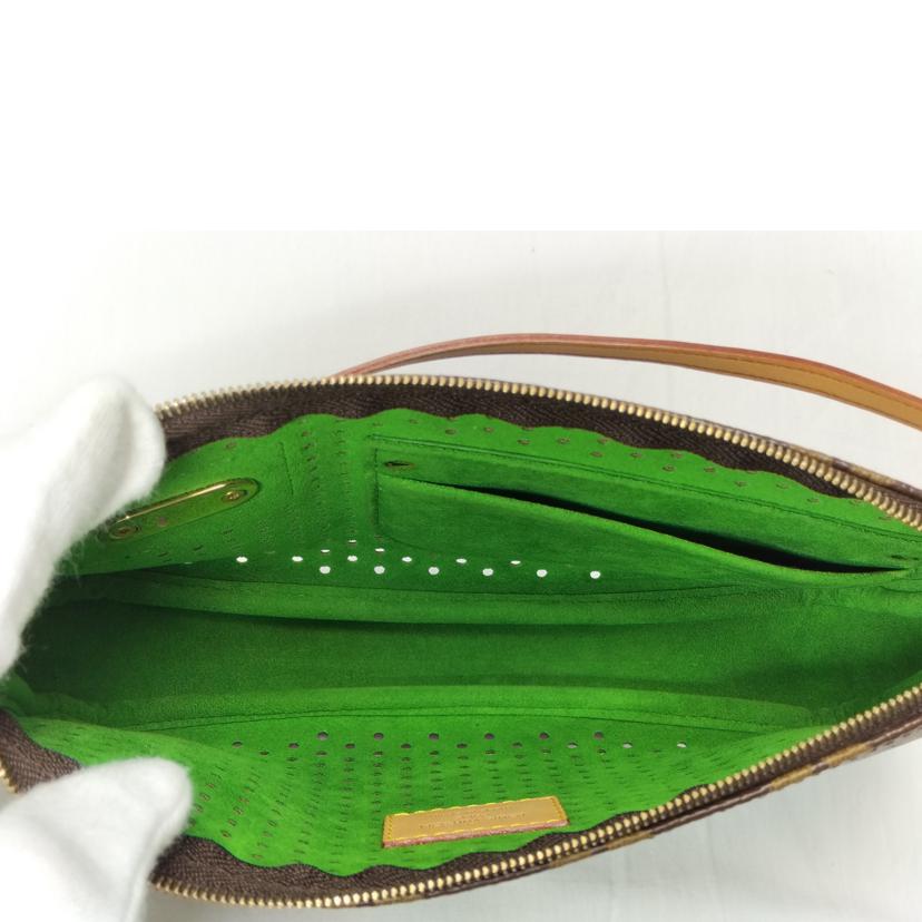 LV ルイヴィトン/ポシェットアクセソワール モノグラム・ペルフォ/M95184//CA0***/Aランク/52