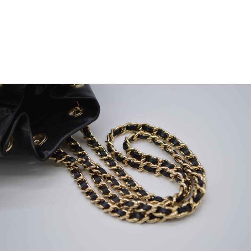 CHANEL シャネル/マトラッセラムスキンツイストロックチェーンバックパック/A94417//21838434/SAランク/89