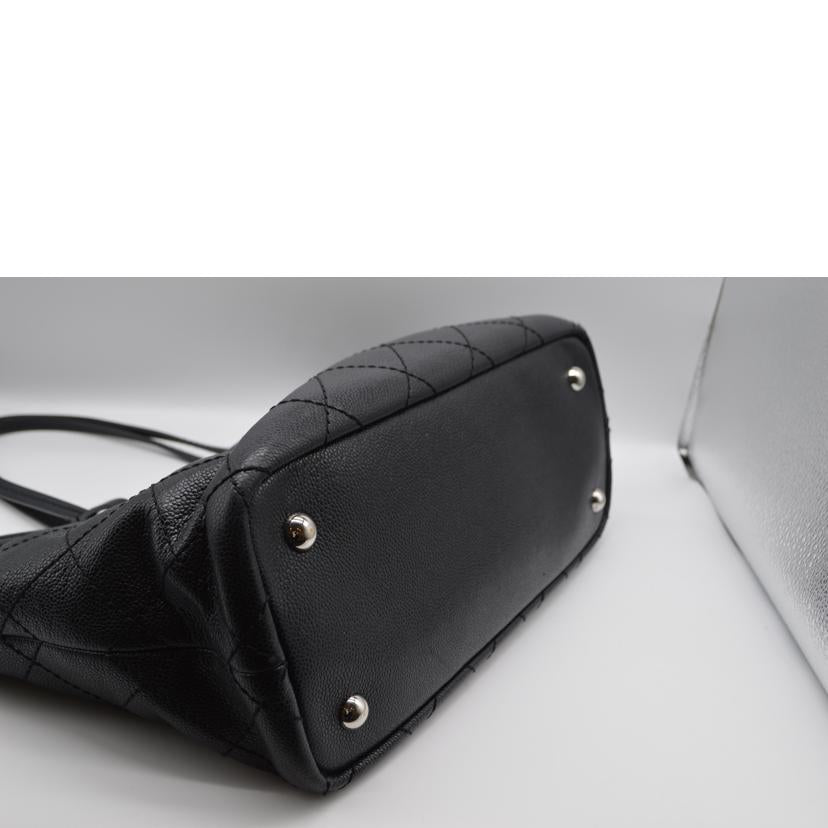 CHANEL シャネル/キャビスキンワイルドステッチオンザロードレザートート/A92211//19436270/Aランク/89