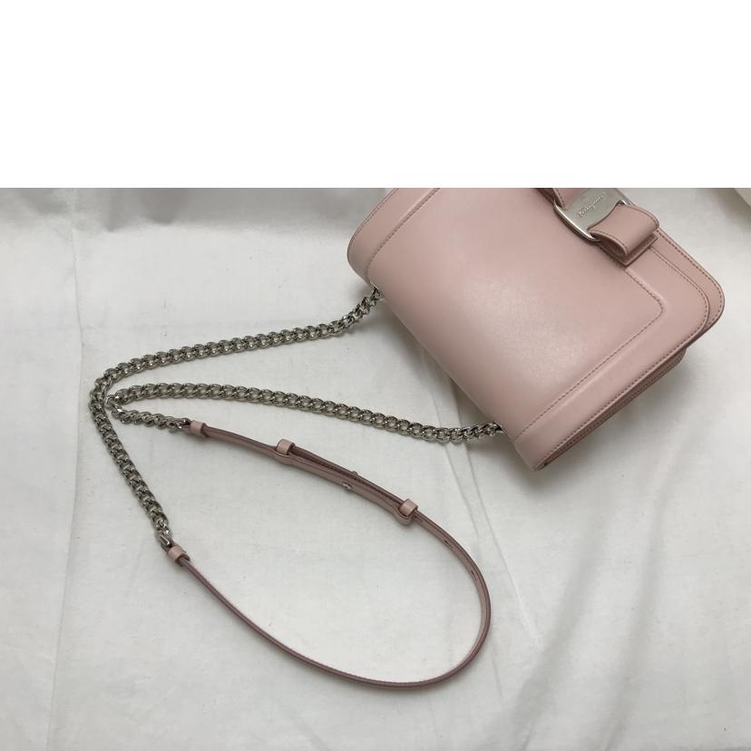 ferragamo フェラガモ/ヴァラリボン チェーンショルダー/FZ-21//G877/ABランク/51