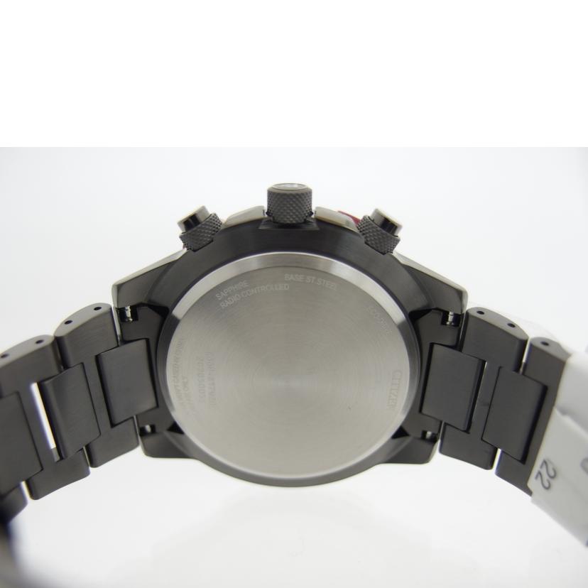 CITIZEN シチズン パイロットウォッチ エコドライブ/プロマスターSKYシリーズ/クロノグラフ/電波ソーラー/CB5009-55E(E660-A17W209)//202******/SAランク/04