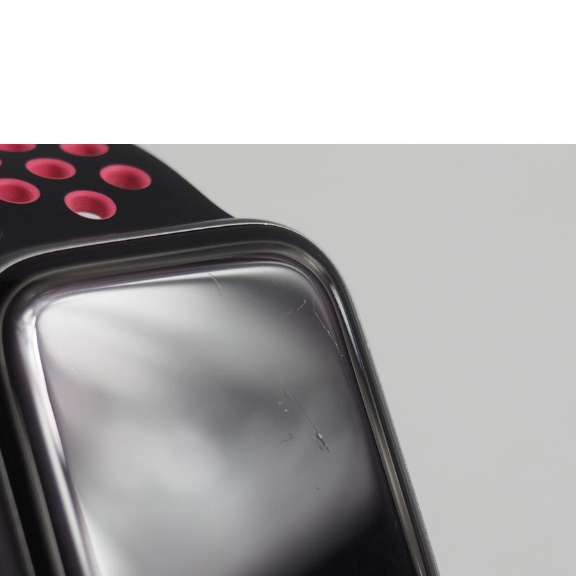 Apple アップル/Apple Watch Series 5 Nike GPS 44mm/A2093//FHLZFHJ3MLTT/BCランク/79