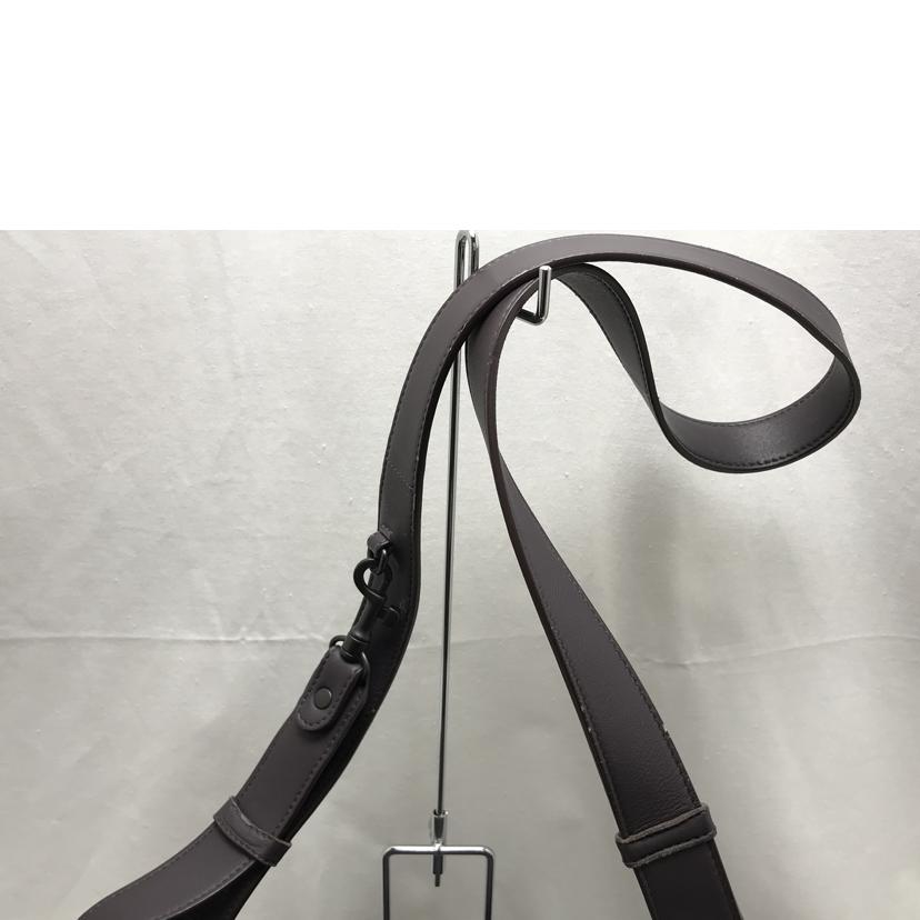 BOTTEGA VENETA ボッテガヴェネタ/イントレチャートメッセンジャーバッグ/B045691260//Bランク/51