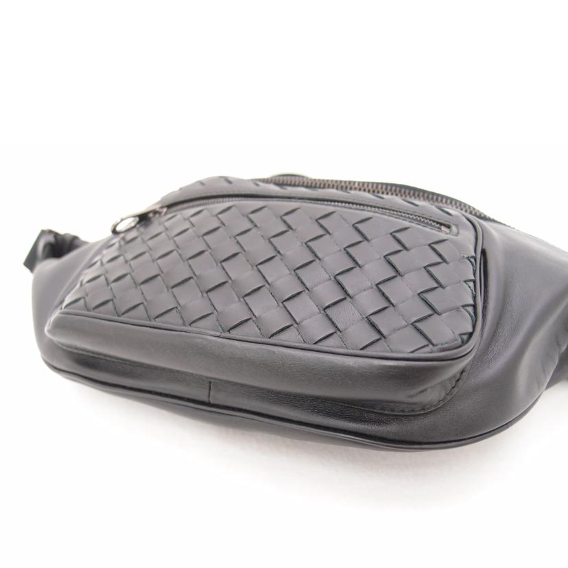 BOTTEGA VENETA ボッテガ・ヴェネタ ボディバッグ 黒 メンズ/イントレチャート ウエストバック/ブラック/222310V4644//200*****/Aランク/69