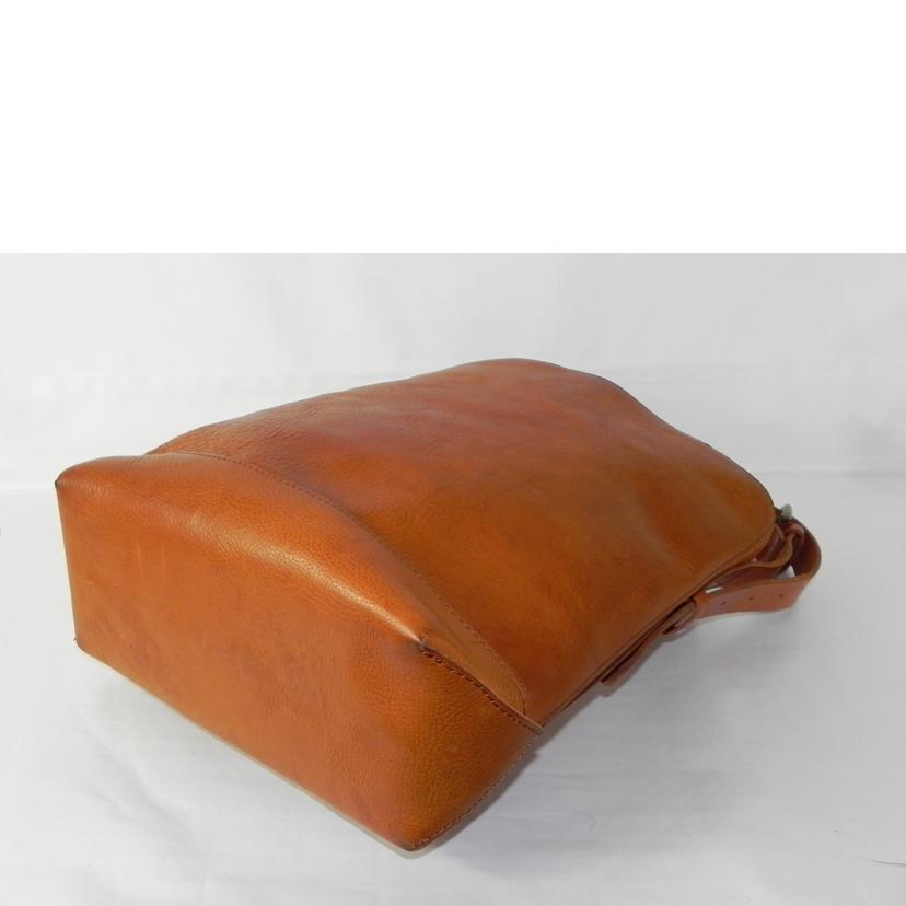 SLOW スロウ/レザーバッグ//ABランク/81