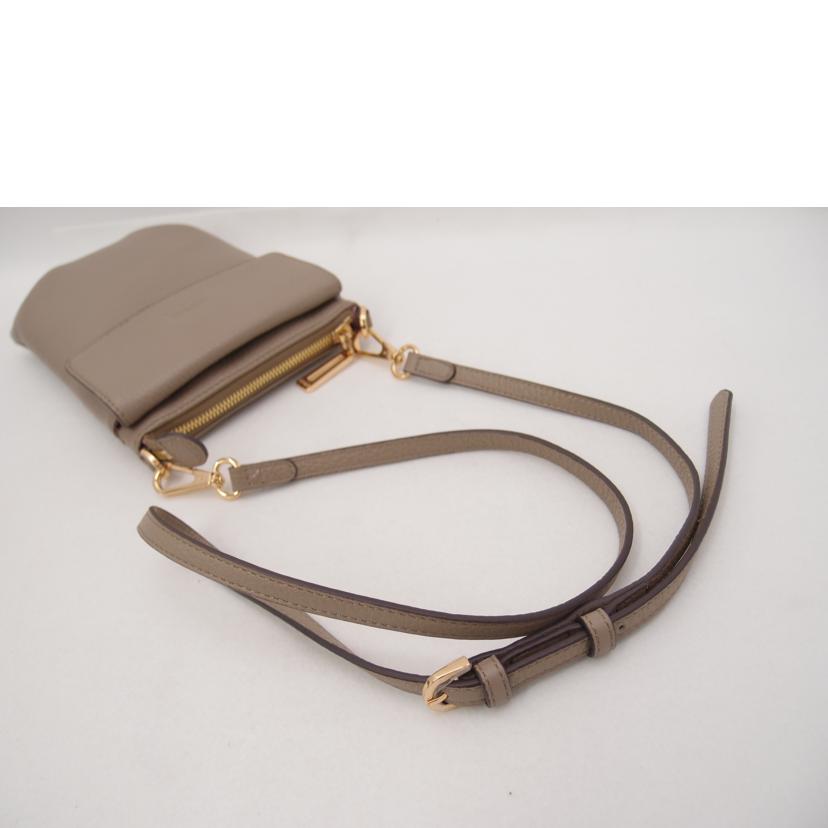 COCOCELUX GOLD ココセリュックスゴールド/COCOCELUX GOLD レザーショルダーバッグ//SAランク/69