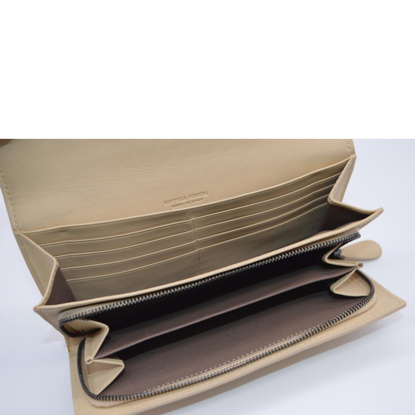 BOTTEGA VENETA ボッテガヴェネタ/イントレチェートコンチネンタルレザー長財布/ベージュ/15059//B01*******/Aランク/89