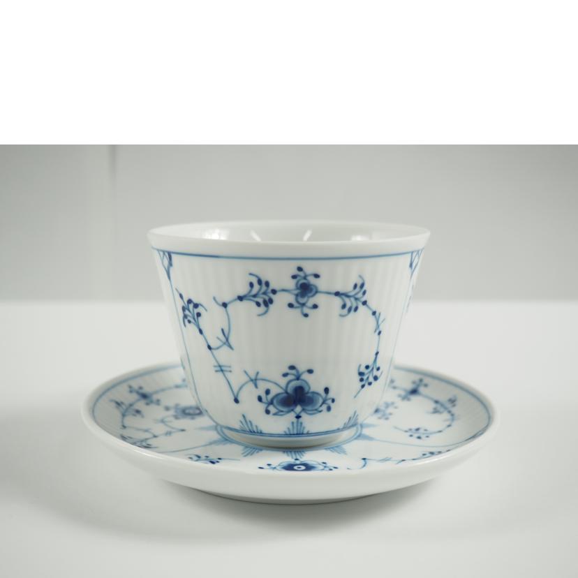 ROYAL COPENHAGEN ロイヤルコペンハーゲン/ブルーフルーテッド カップ&ソーサー2客/スクエアプレート1枚セット//SAランク/79