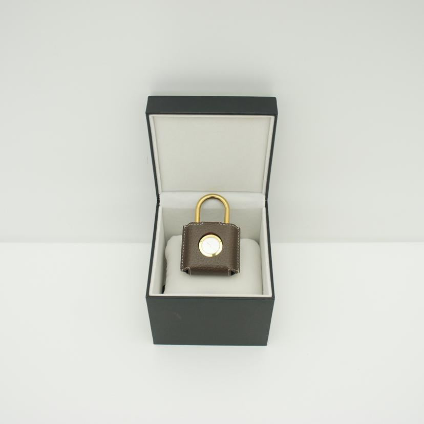 GUCCI グッチ/コンスタンス・パドロックウォッチ/クオーツ/150.5//170*****/ABランク/75