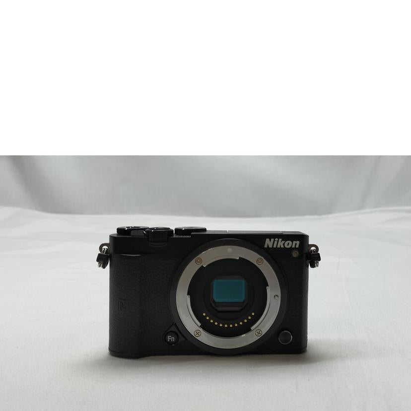 Nikon ニコン/ミラーレス一眼 標準パワーズームレンズキット/Nikon 1 J5//21027131/Bランク/52