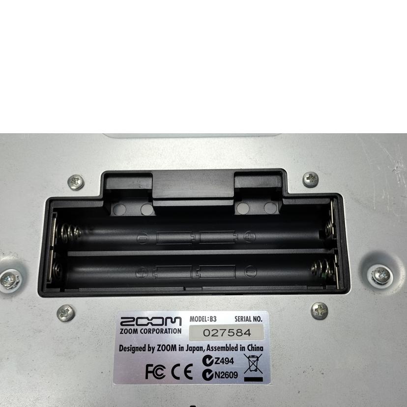 ZOOM ズーム/ベース用マルチエフェクター/B3//027584/Bランク/52