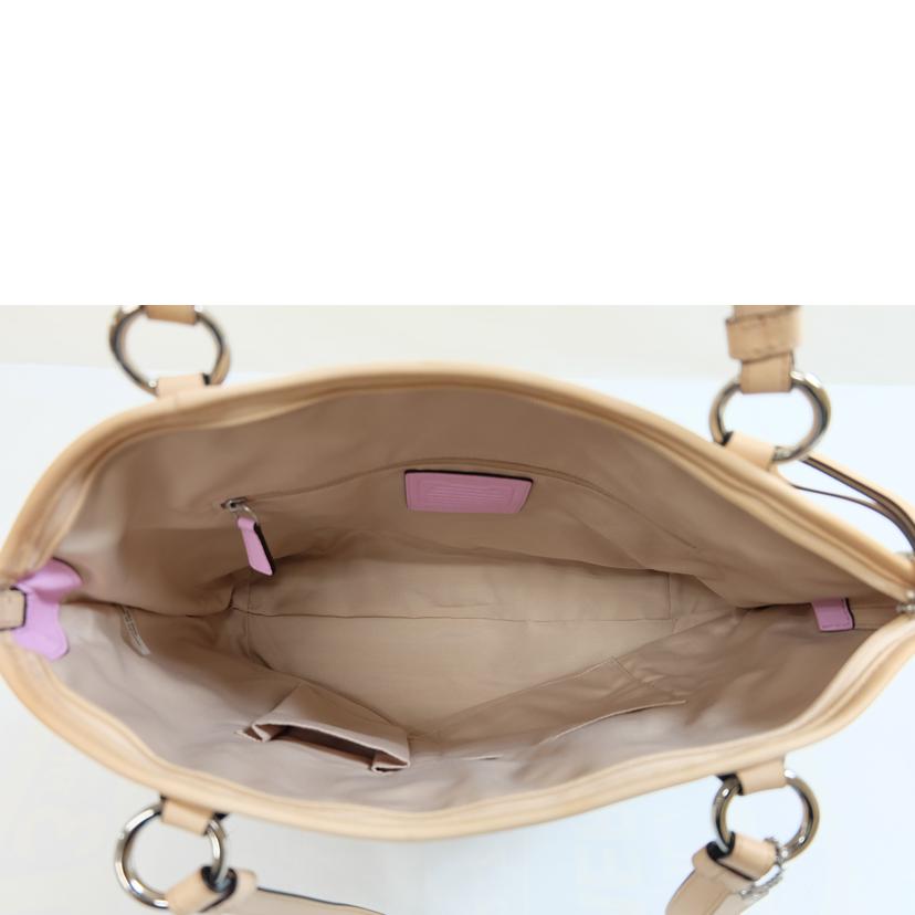 COACH コーチ/PVCレザーペイトンシグネチャークローバートート/F22224//E1381/Aランク/71