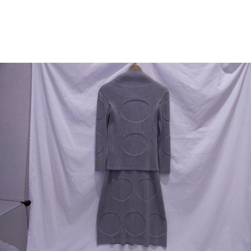 PLEATS PLEASE WHITELABEL イッセイミヤケ/PLEATS PLEASE ワンピースセットアップ/IM42FJ223//ABランク/94