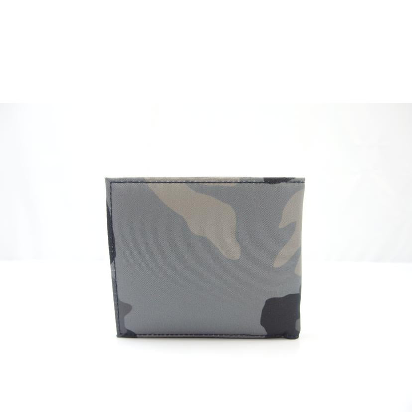 DIESEL ディーゼル/DIESEL ナイロン二つ折り財布 カモフラ//SAランク/83