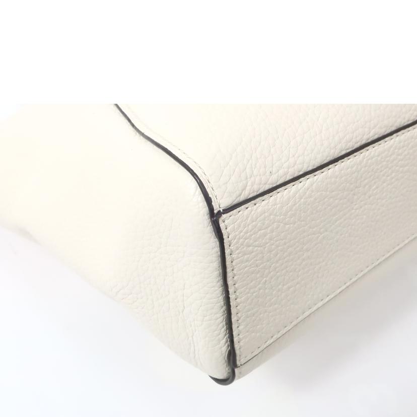 COACH コーチ/スタッズ2WAYバッグ ショルダー ハンド ホワイト 花 フラワー/F37773//G1848/Aランク/65